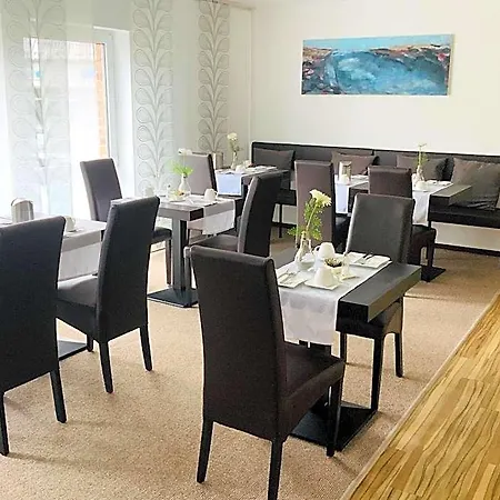 מלון Designhotel Im Suedfeld 4*