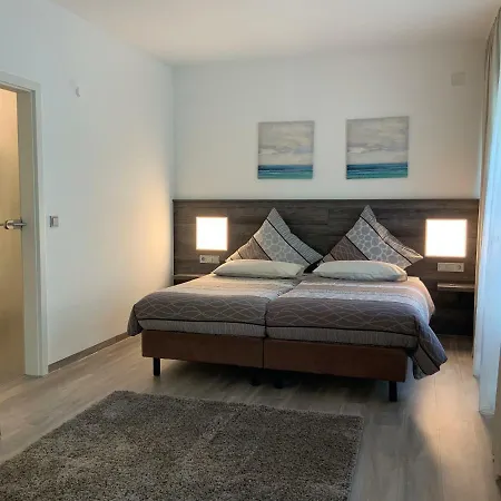 Hotell Designhotel Im Suedfeld 4*